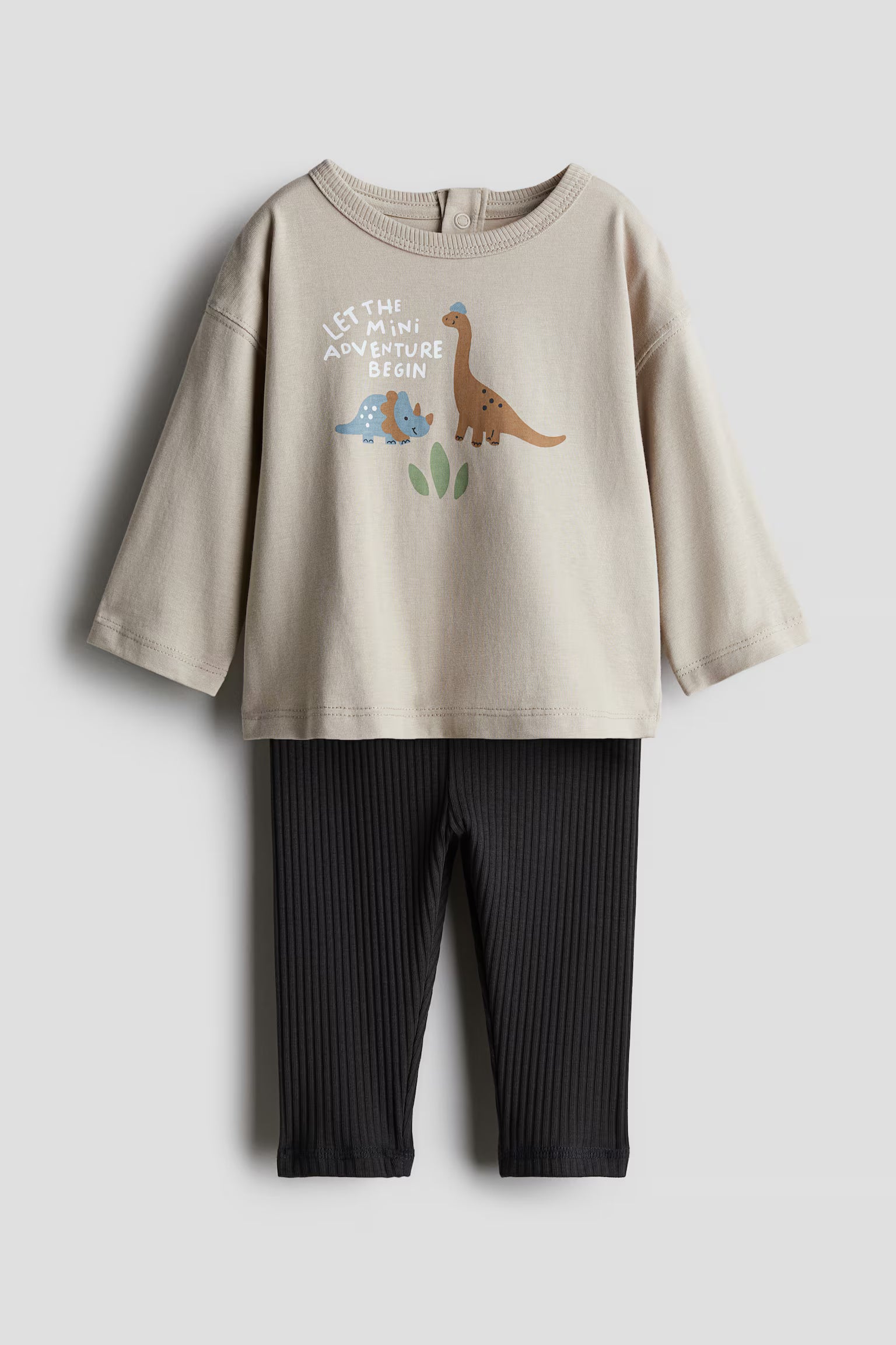 H&M : 2-piece Top and Leggings Set